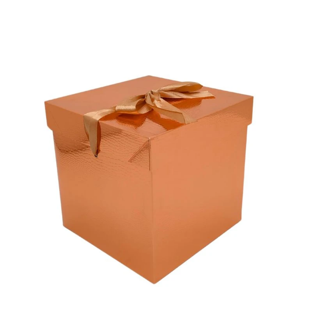 Caja Cubo Metalizada con moño