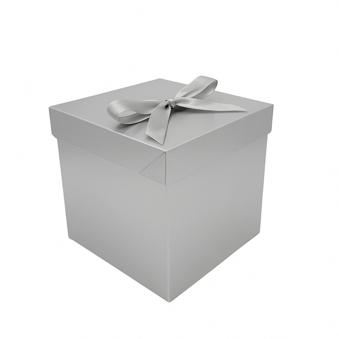 Caja Cubo Metalizada con moño
