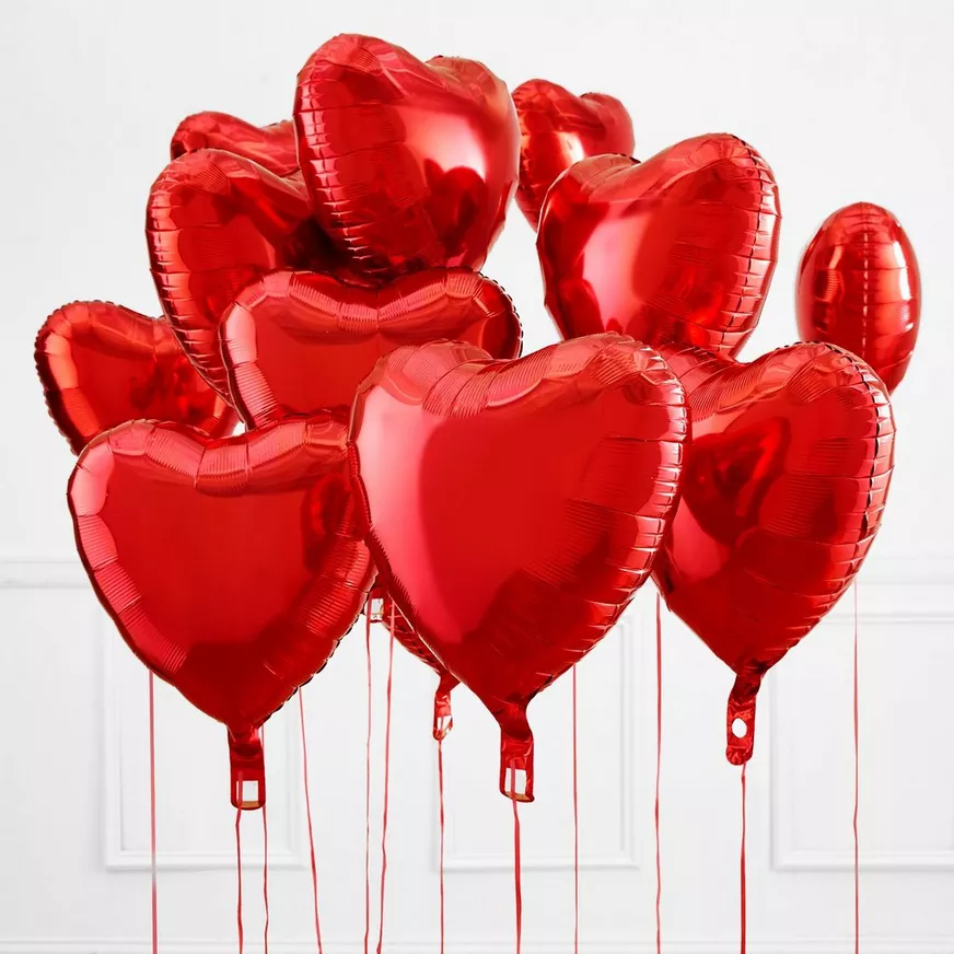 Ramo globos 10 corazones rojos